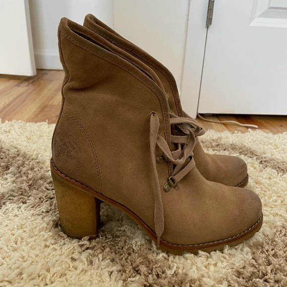 Ugg | Calynda Lace Up Heel Ankle Booties Size 10 - Picture 3 of 12